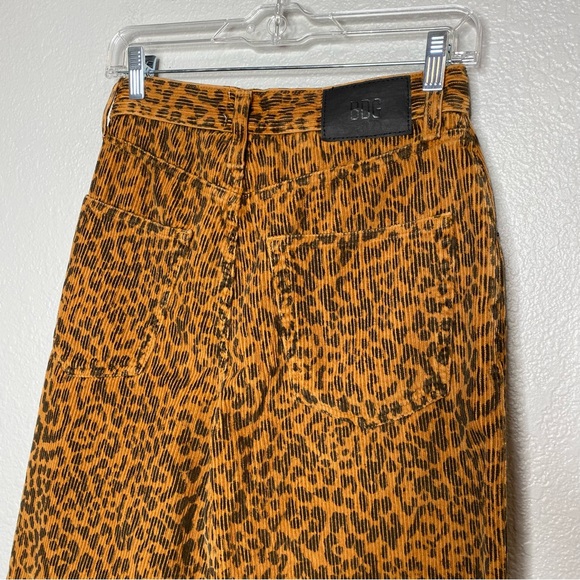 BDG High Rise Leopard Print Jeans - Brown - Picture 3 of 8